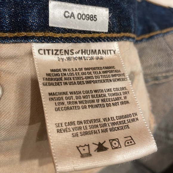 Citizens of Humanity Bowery Distressed Jeans - Picture 11 of 16